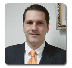 Alfredo Sierra. .