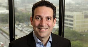 Fundada en Buenos Aires, Argentina, Synthesis cuenta con clientes en México, Argentina, Chile, Uruguay, Colombia, Panamá, Perú, Ecuador, El Salvador, República Dominicana y Puerto Rico, por lo que la adquisición permitirá a Linx aumentar su mercado antes restringido a Brasil, señaló el comprador.