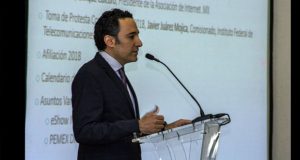 En el marco de la toma de protesta del Consejo Directivo 2018 de la Asociación de Internet .MX (antes AMIPCI), su nuevo presidente Enrique Culebro Karam, anunció la agenda pública de la asociación para este año, que tiene como propósito dar continuidad a los esfuerzos por hacer de la economía digital el mayor factor de crecimiento en México, mediante el uso de Internet.