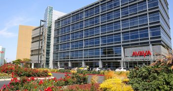 Avaya es reconocida por Verint Avaya es reconocida por Verint