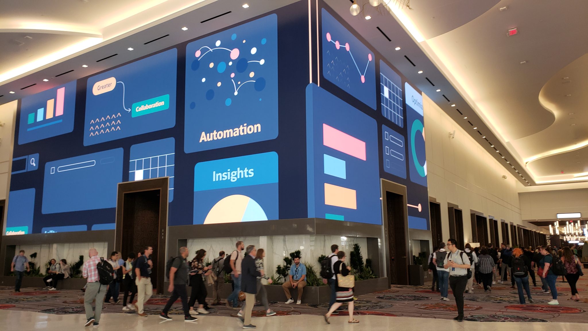 En SuiteWorld 2023, Oracle NetSuite celebró 25 años empoderando a sus